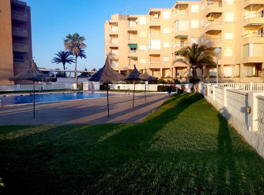 Apartamento En Primera Linea De Playa 木尔西亚 外观 照片